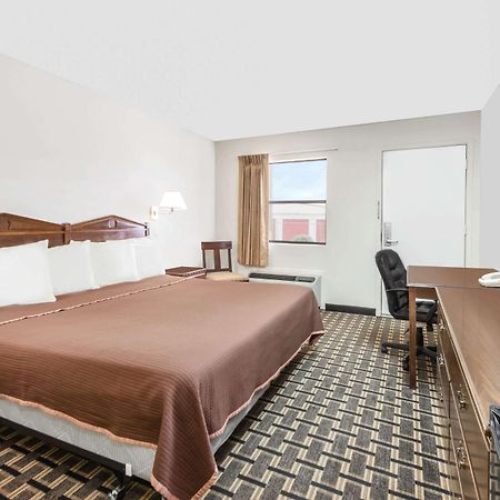 Knights Inn - Slaton Экстерьер фото